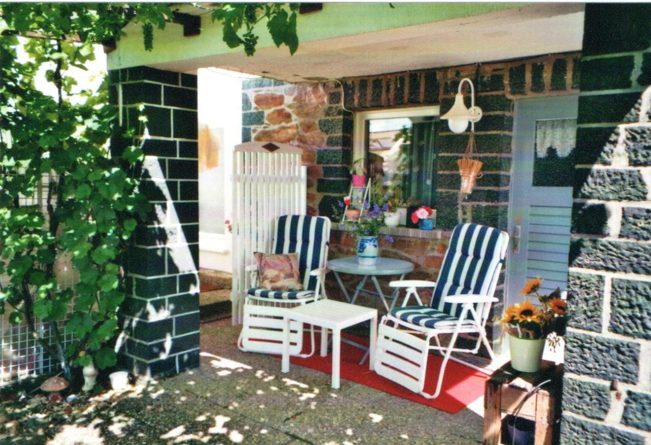 Ferienwohnung Buettner Solms-Oberbiel エクステリア 写真